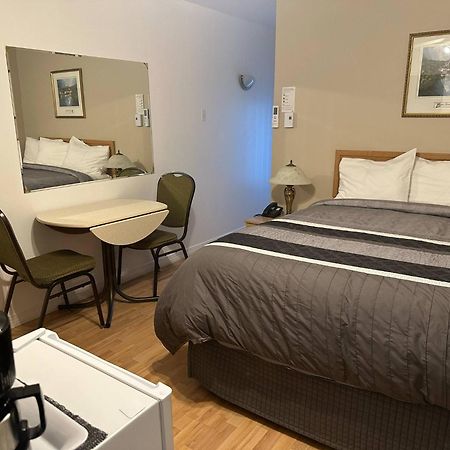 Motel Des Cascades Baie-Saint-Paul Eksteriør bilde
