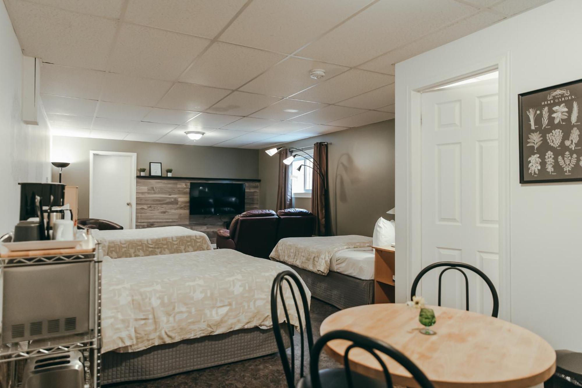 Motel Des Cascades Baie-Saint-Paul Eksteriør bilde