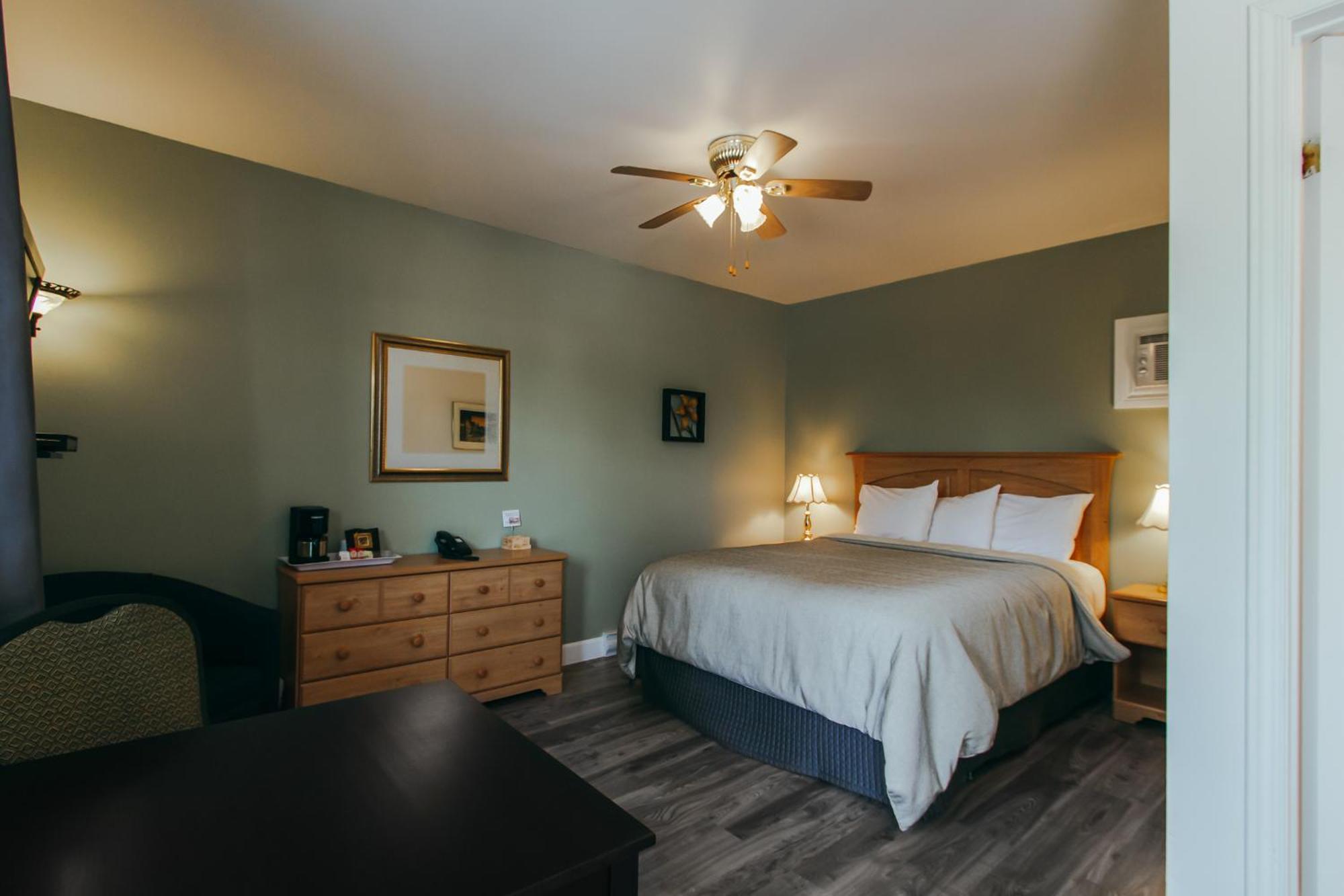 Motel Des Cascades Baie-Saint-Paul Eksteriør bilde